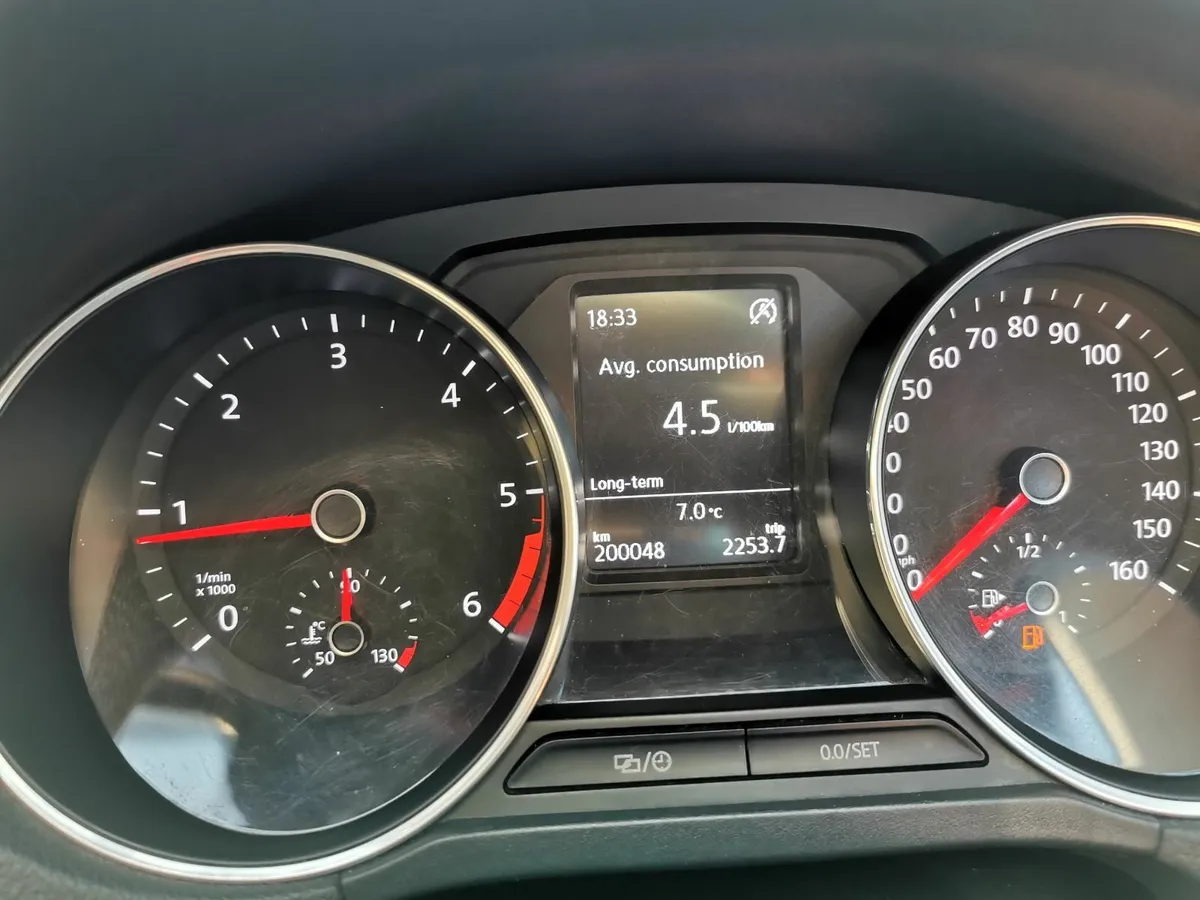 Volkswagen Polo 2015, 1.4TDI SE , 75HP - Image 3