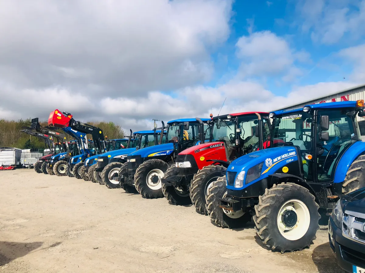 Selection of quality used tractors - Image 3