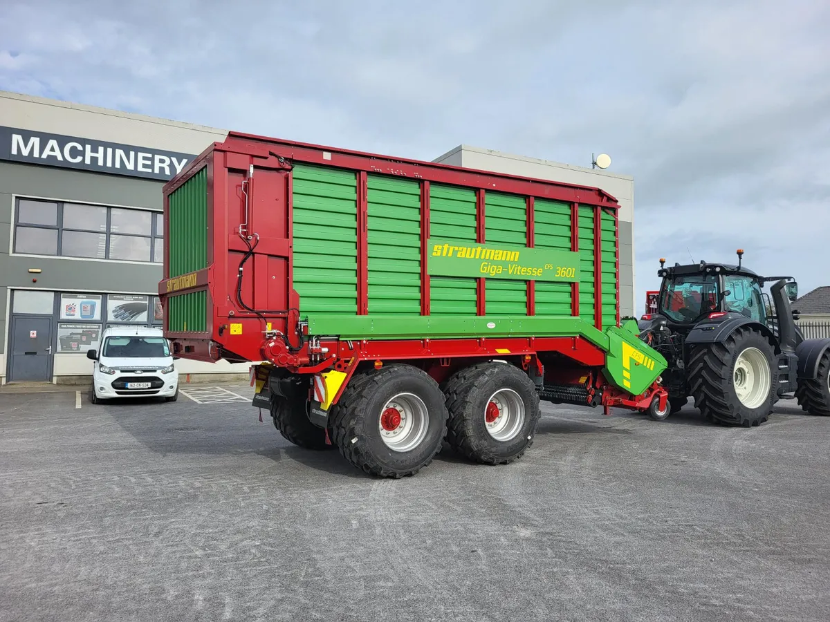 Strautmann 3601 Silage Wagon - Image 4