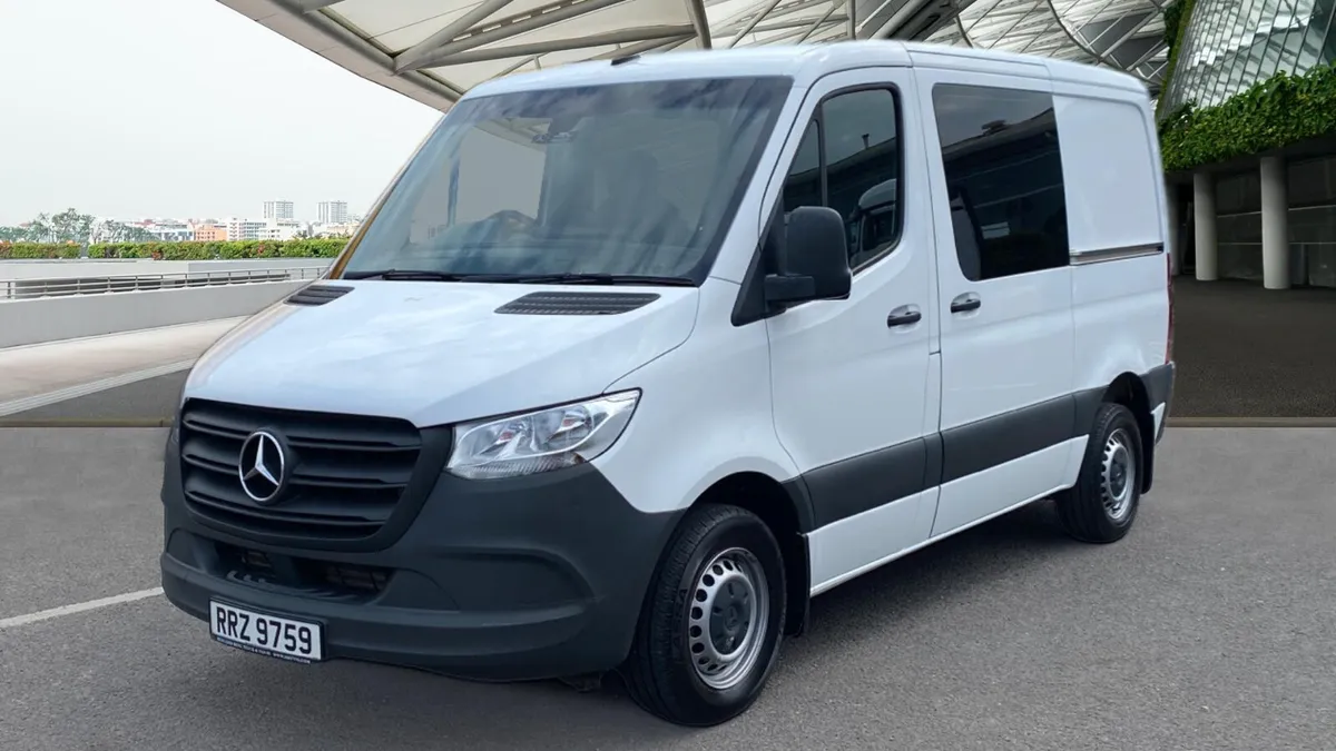 Mercedes-Benz Sprinter 2021 - Image 4