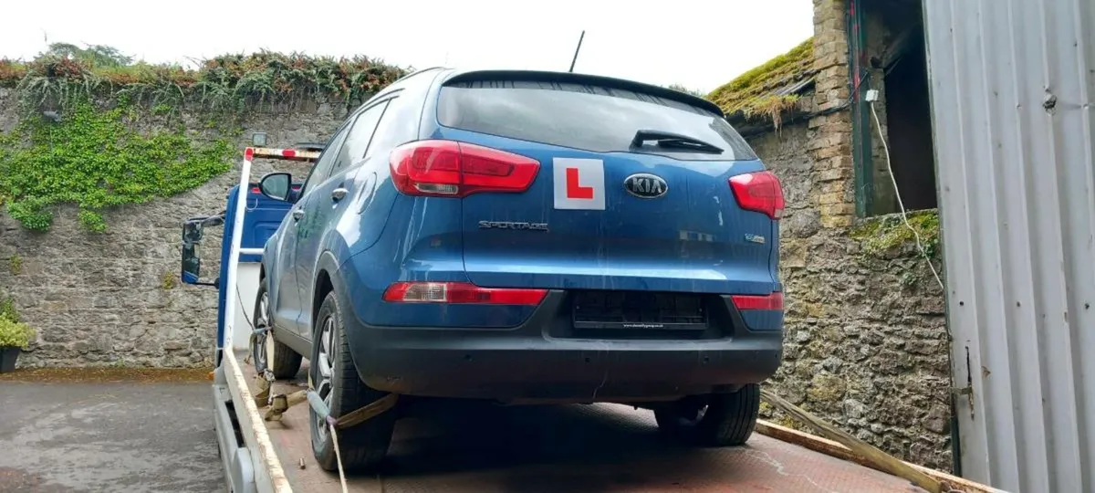 2015 KIA SPORTAGE 1.7TDI ECODINAMICS ♻️FOR PARTS♻️ - Image 3