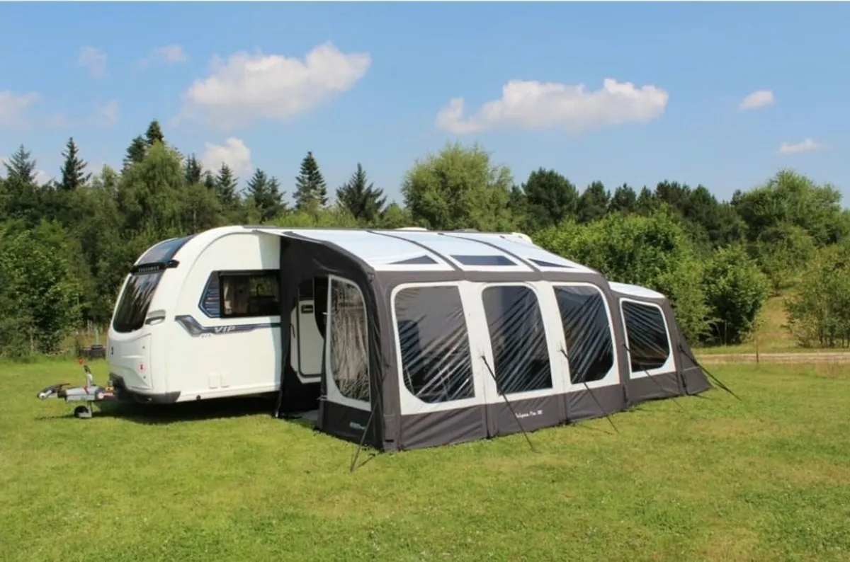 Eclipse pro 380L Air Awning - Image 4