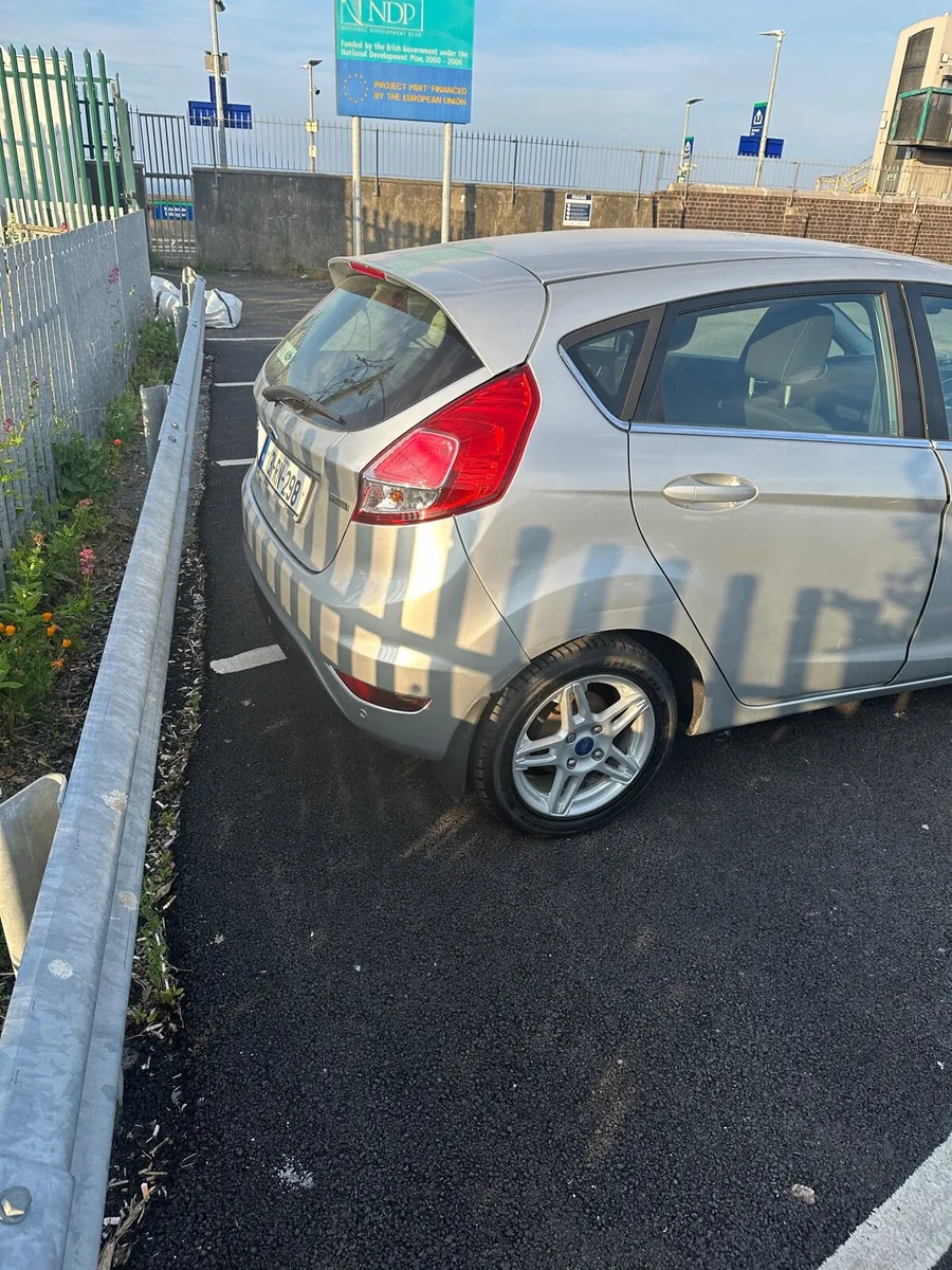 Ford Fiesta Titanium - Image 4