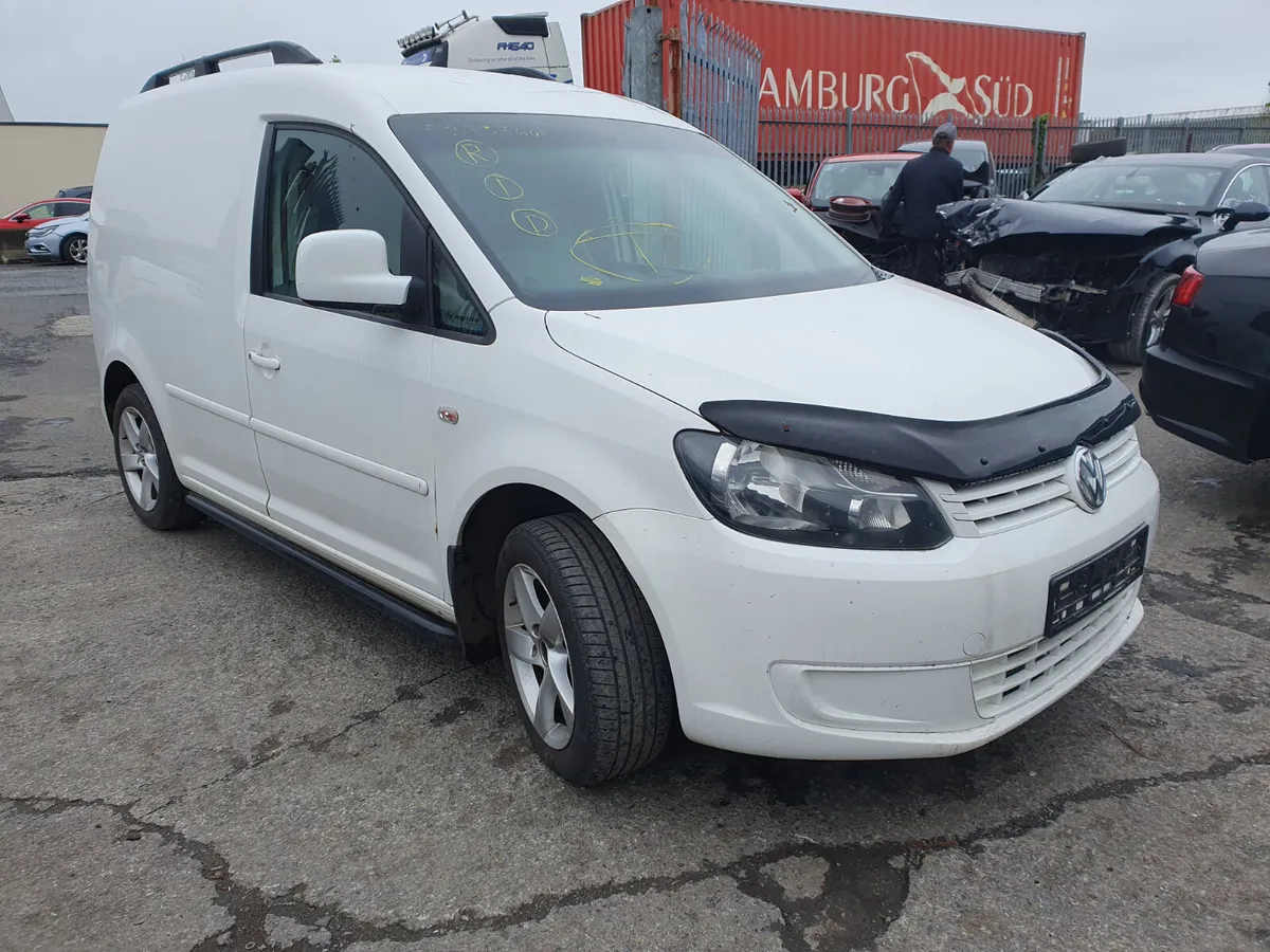 12 VOLKSWAGEN CADDY  1.6 TDI (CAYD) FOR BREAKING - Image 2