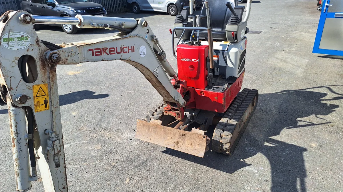 Takeuchi TB210R Micro - Image 4