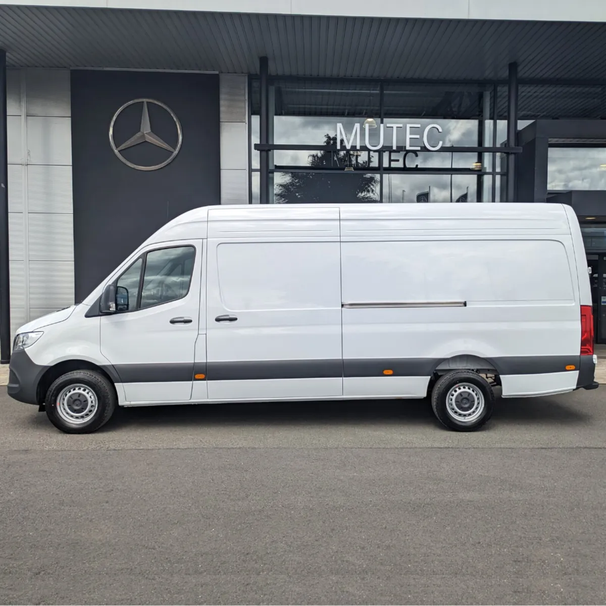 Mercedes Sprinter 315 LWB in stock now - Image 3