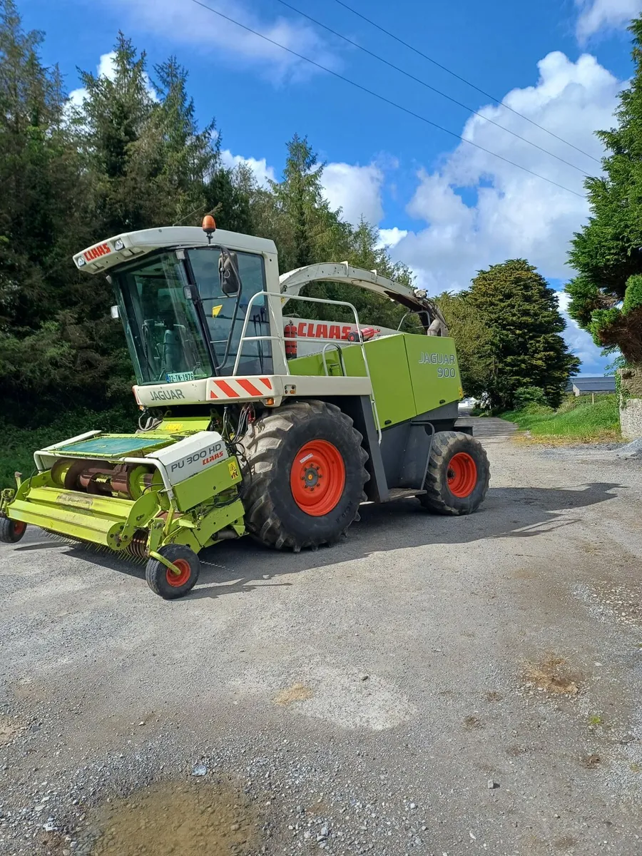 Silage harvester - Image 2