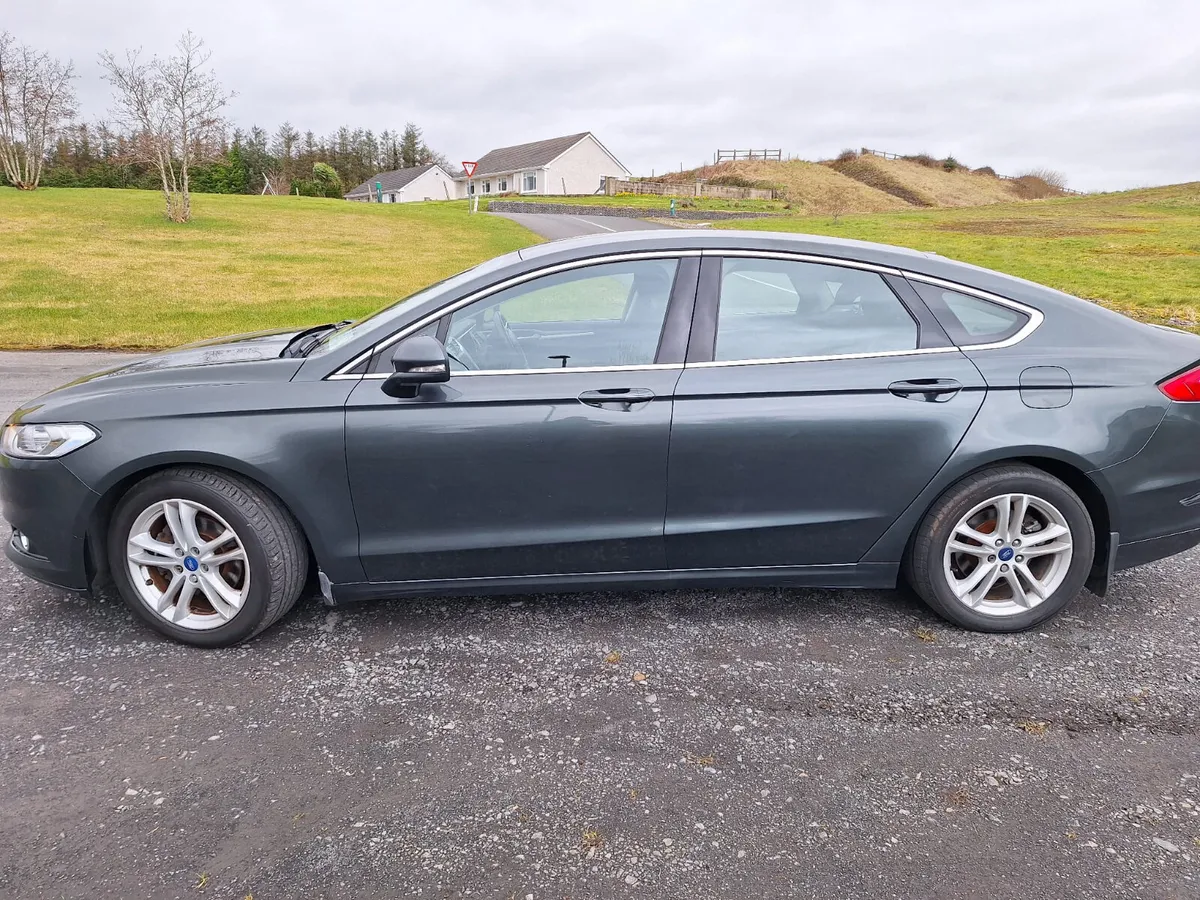 Ford Mondeo 2016 - Image 2