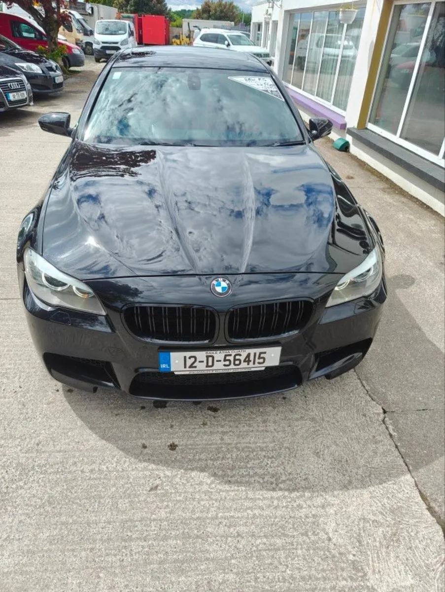 BMW M5 M5 4.4 Twin Turbo V8 - Image 2