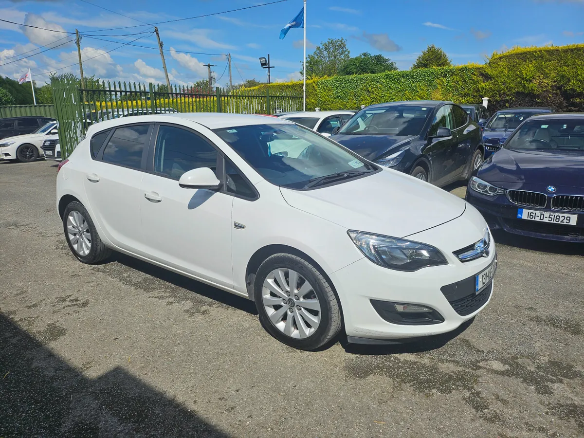 Opel Astra 2013 1.7d 3 door Van tested 2026 - Image 4