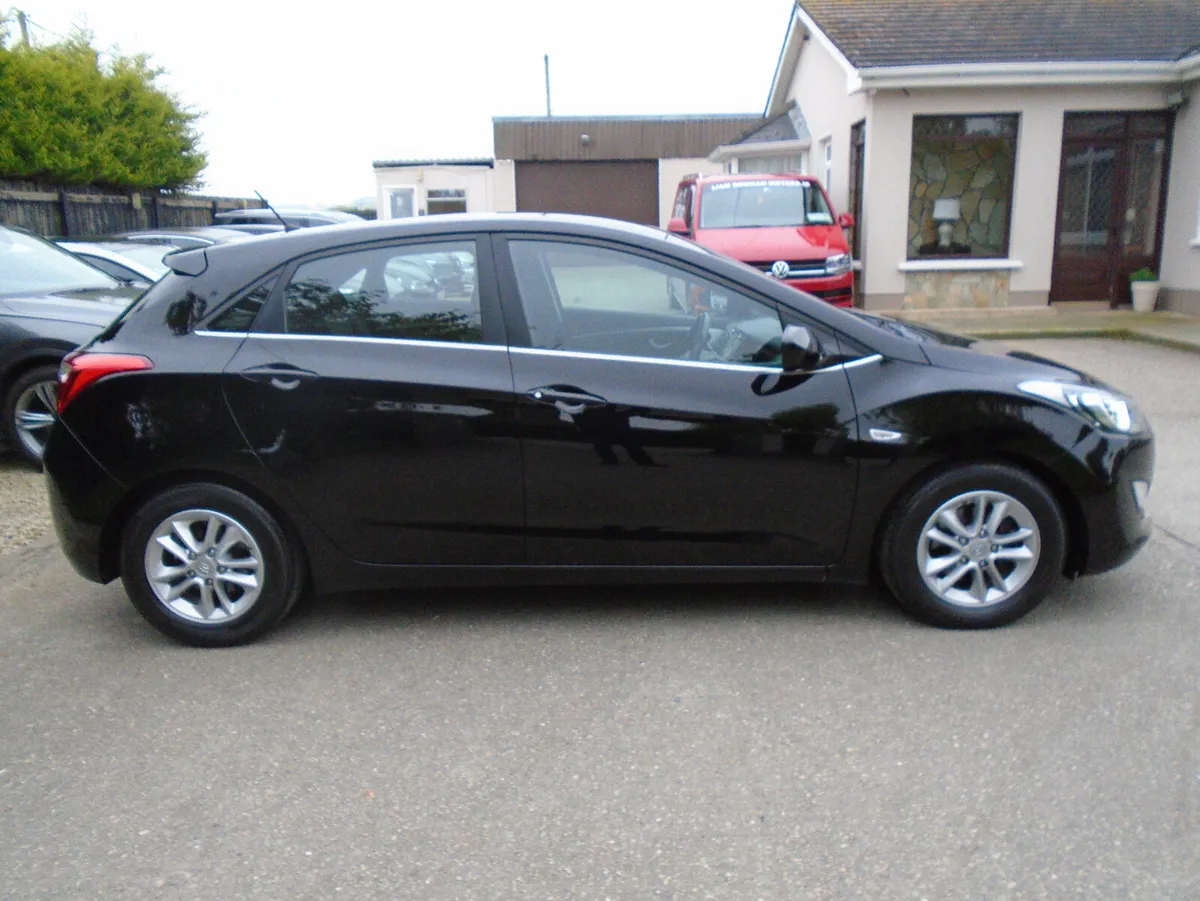 Hyundai i30 2015,Diesel,fogs,alloys,new nct 2025 - Image 2