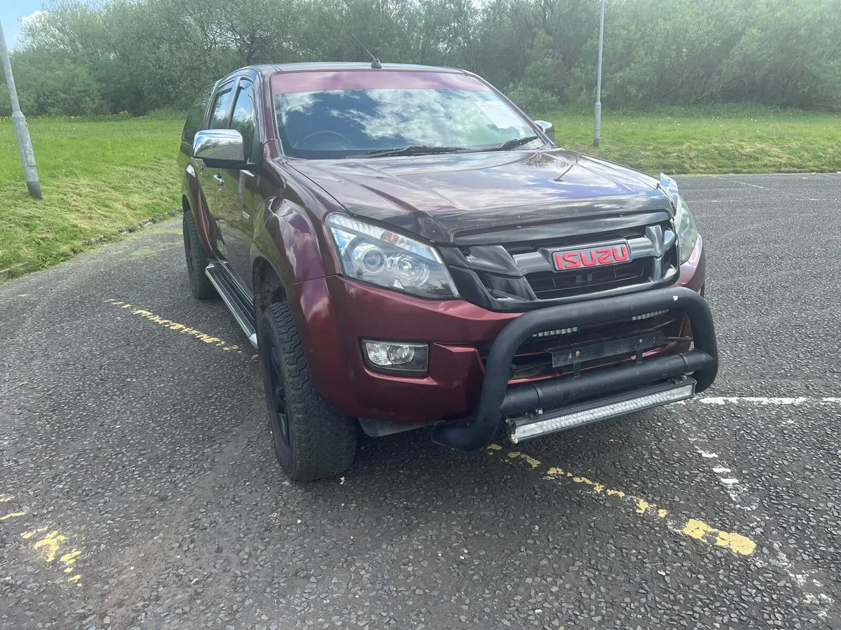 2014 Isuzu D Max 2.5 TD  Yukon Double Cab - Image 1