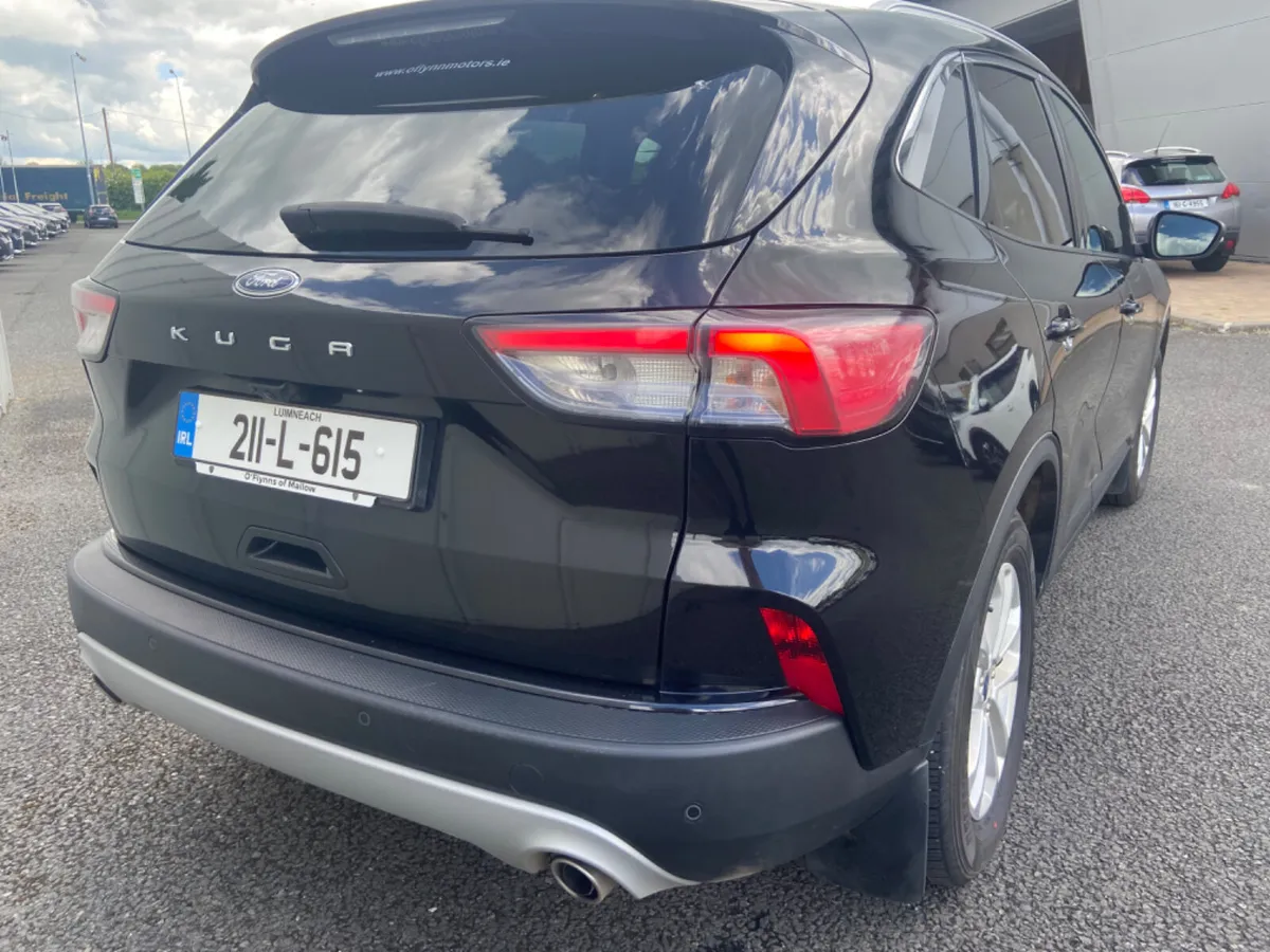 Ford Kuga 2021 - Image 2