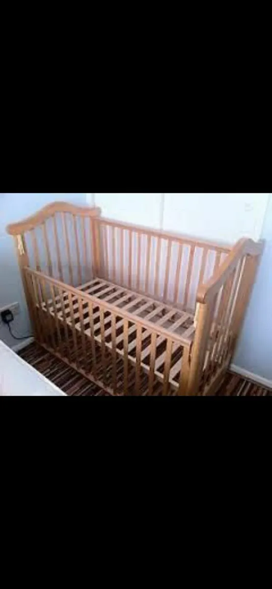 Childs Cosatto Cot - Image 2