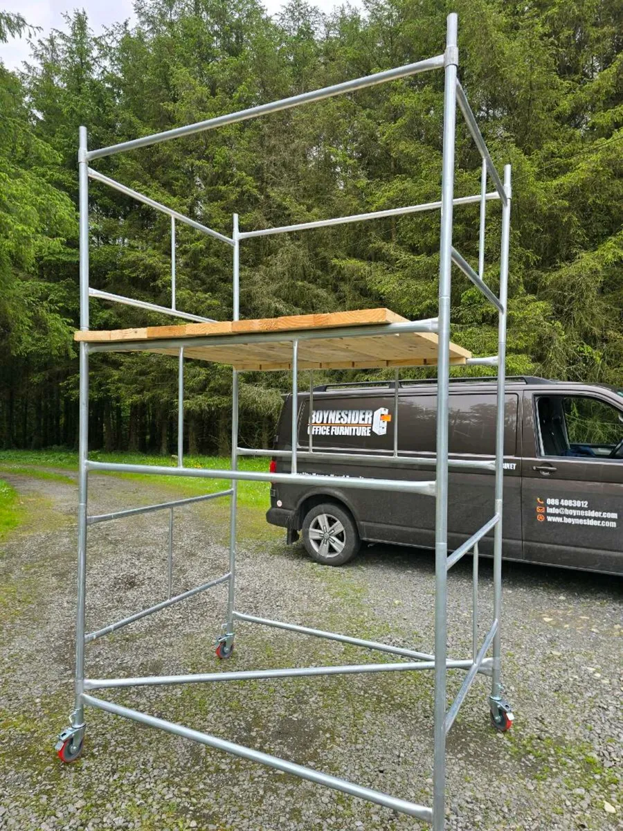 steel scaffold tower 6ft x 4ft x 6ft3 platform - Image 1