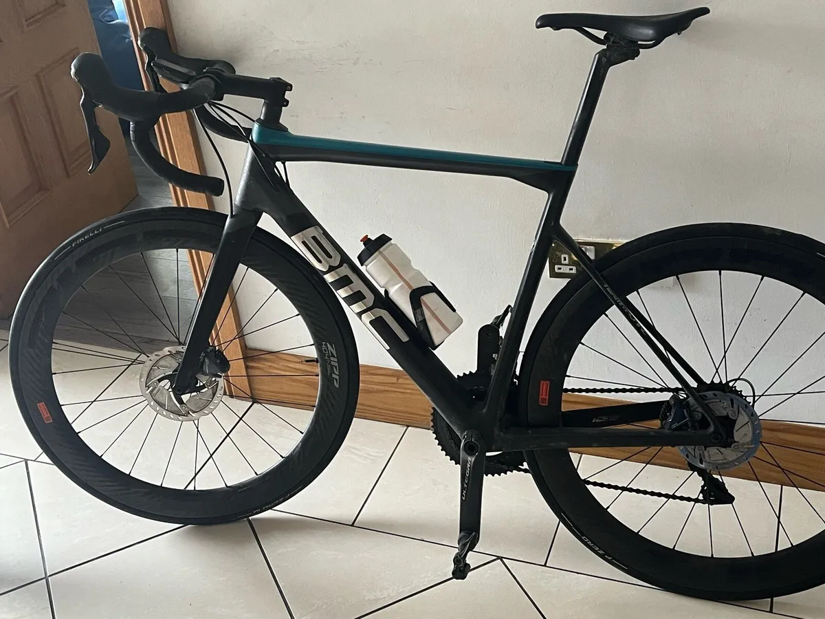 BMC TEAMACHINE SLR02 -Ultegra 54 - Image 1