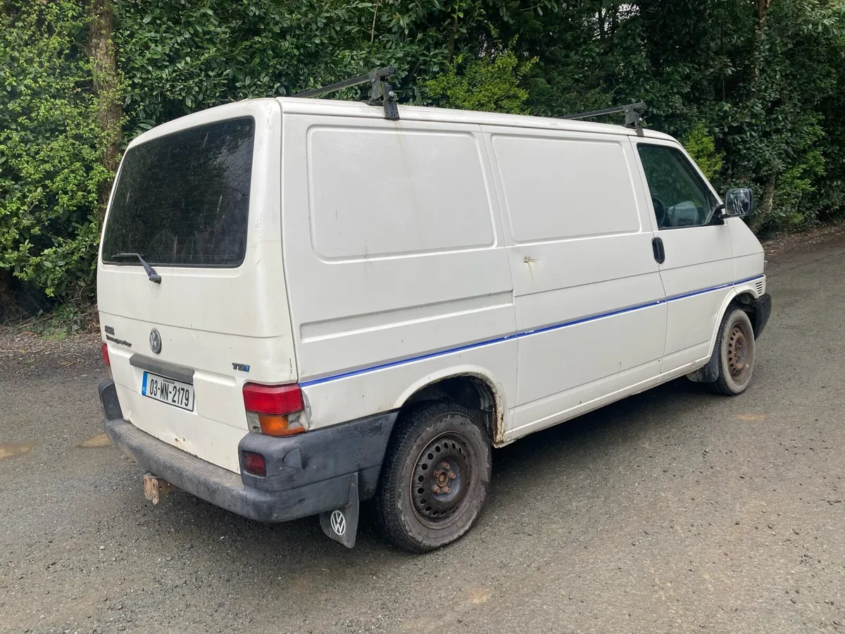 Volkswagen t4 breaking - Image 2