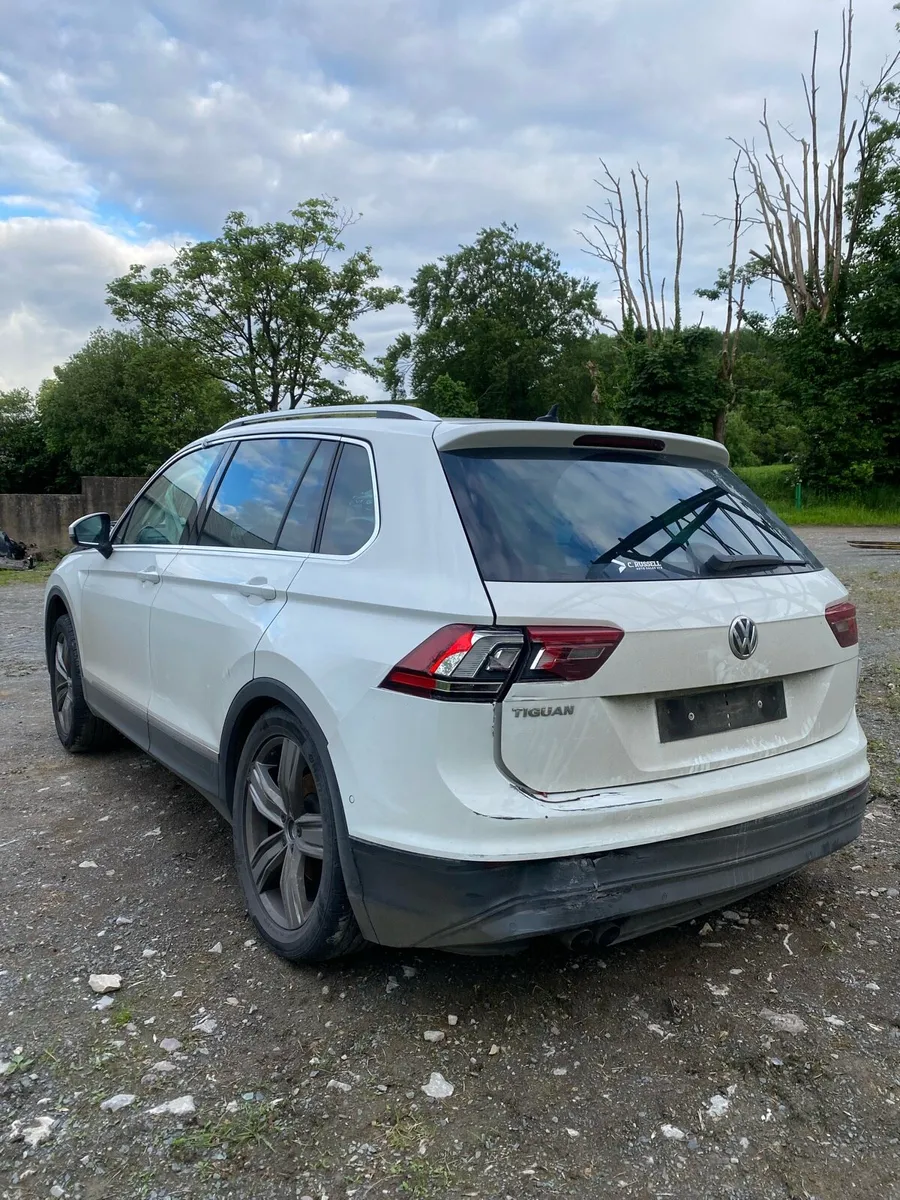 🟢 2019 Tiguan BREAKING FOR PARTS - Image 2