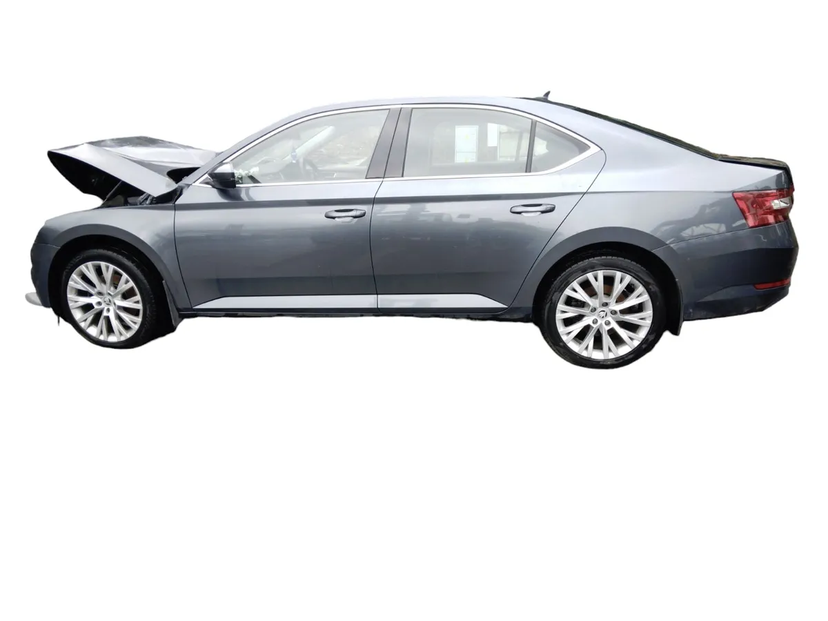 2020 SKODA SUPERB For Breaking/Dismantling - Image 3