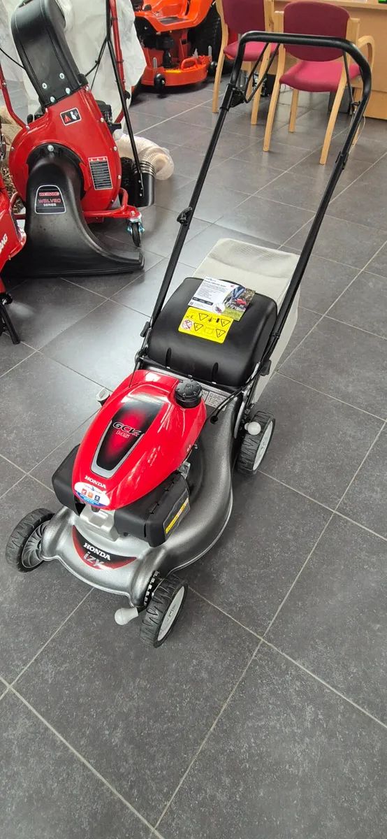 Honda HRD 466 SKEP Lawnmower - Image 1
