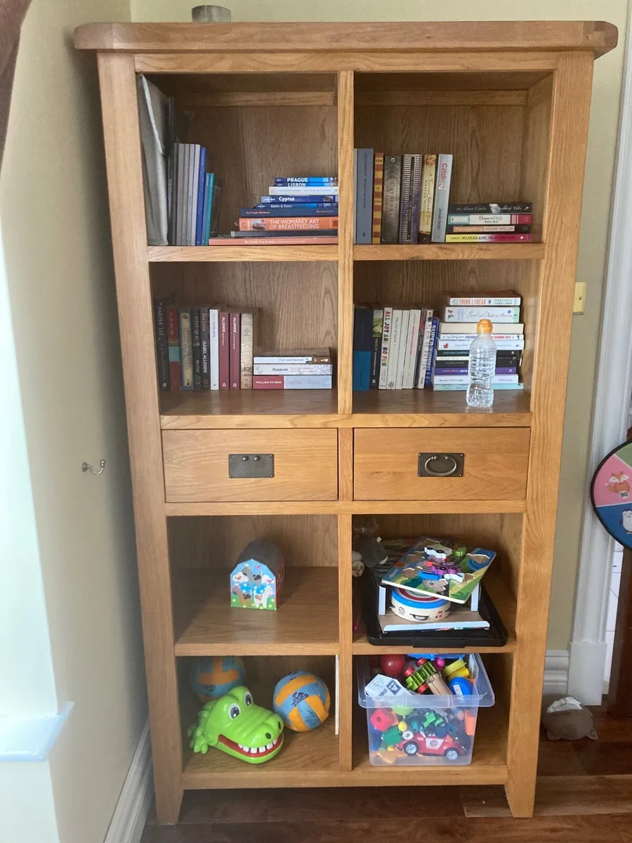 Bentleigh Oak Bookcase for sale in Co. Cork for €250 on DoneDeal