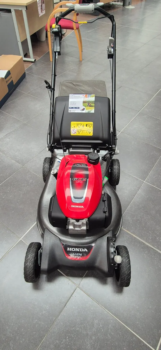 Honda HRN 536 VYE Lawnmower - Image 1