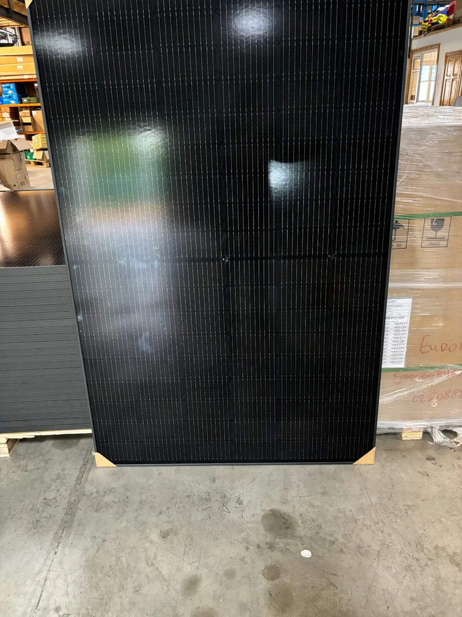 Temporarily Out of Stock  Sunpro 400watt Tier 1 - Image 1
