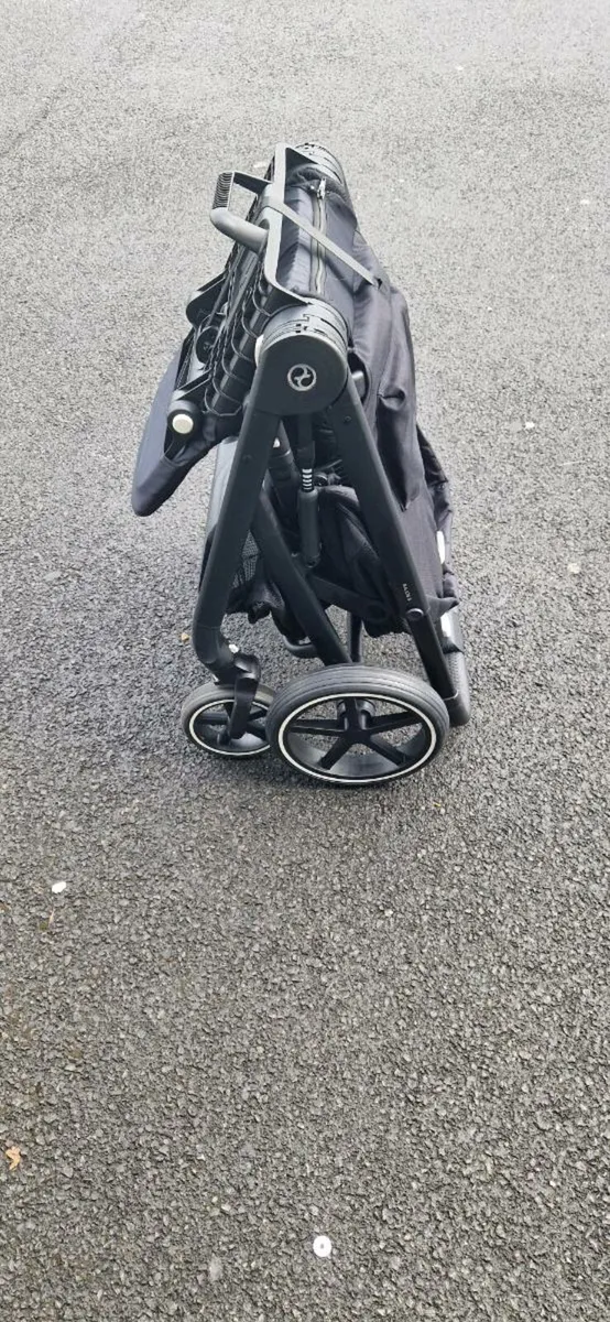 Cybex balios moon black - Image 4