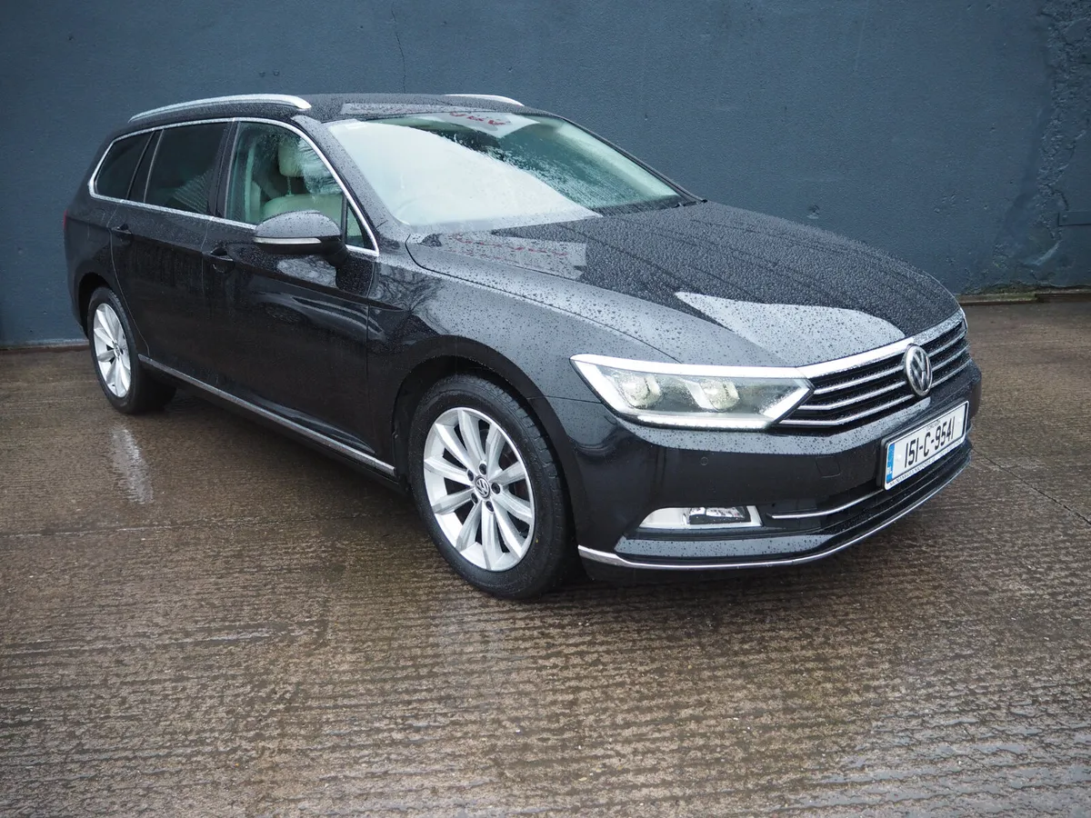 Volkswagen Passat Highline Estate Exceptional FSH - Image 3