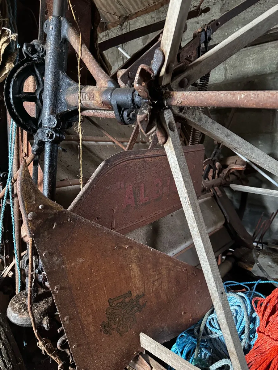 Albion Binder Vintage Farm for sale in Co. Down for £1 on DoneDeal