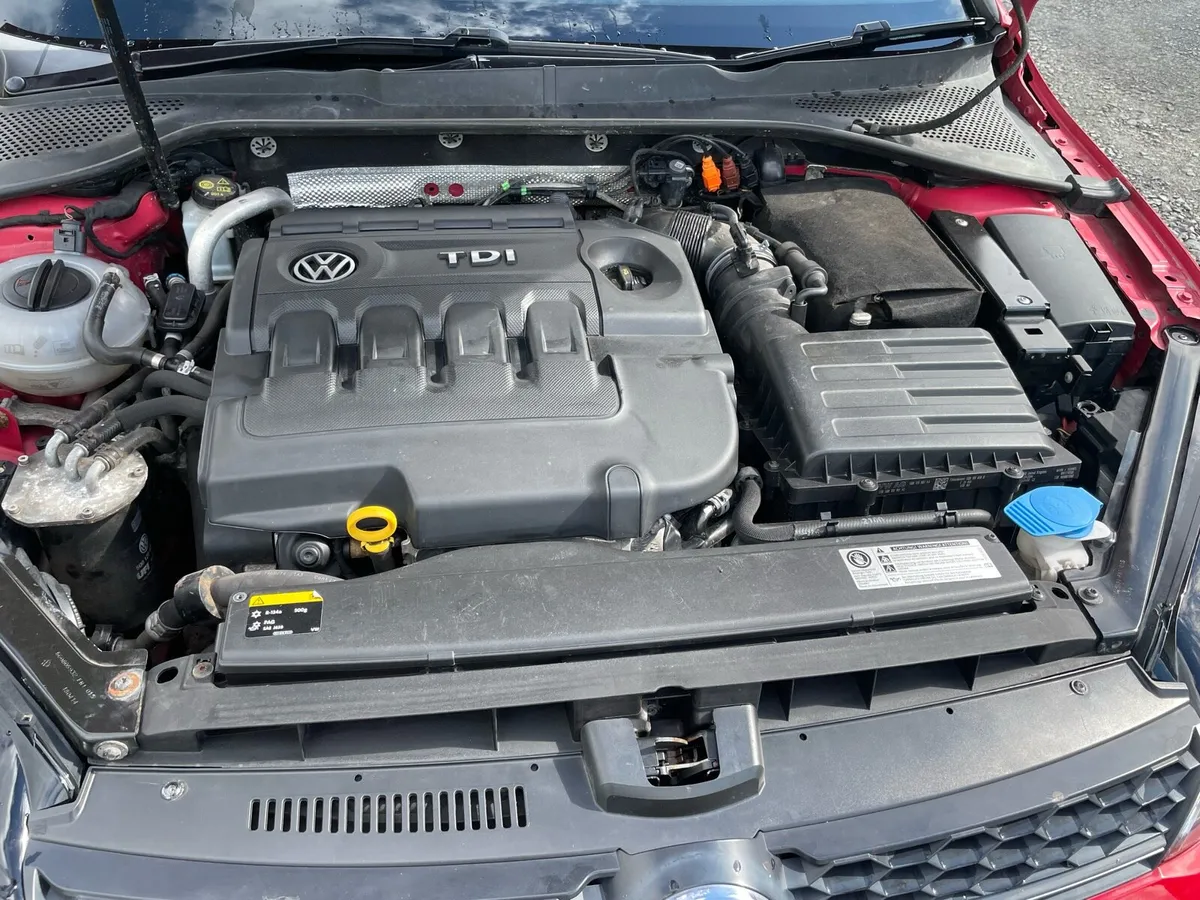 Volkswagen Golf GTD 2.0TDI - Image 3