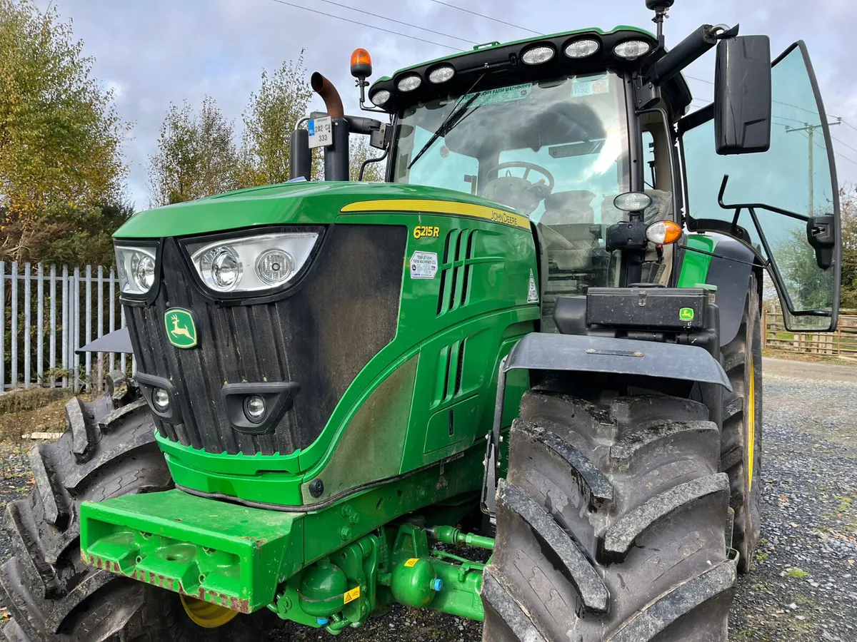 John Deere 6215R - Image 3