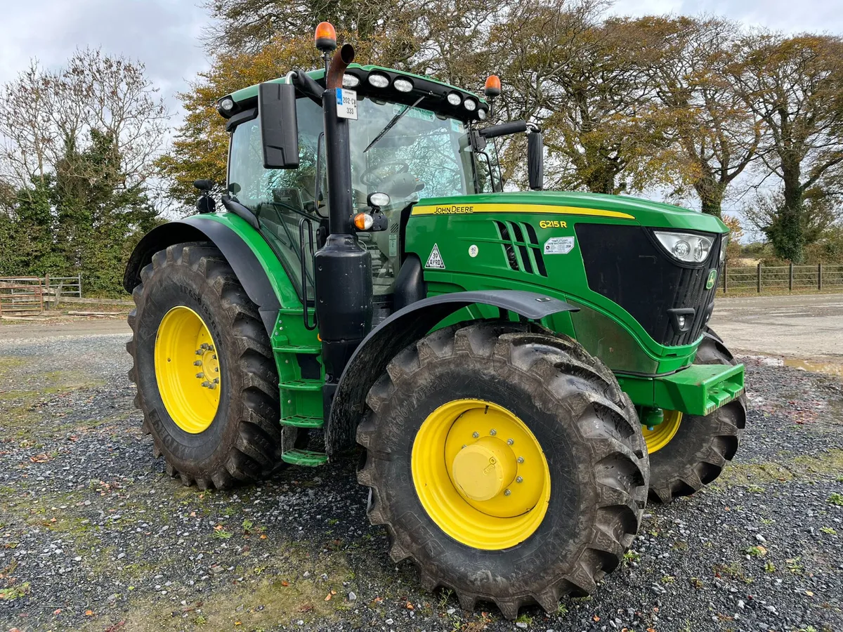 John Deere 6215R - Image 4