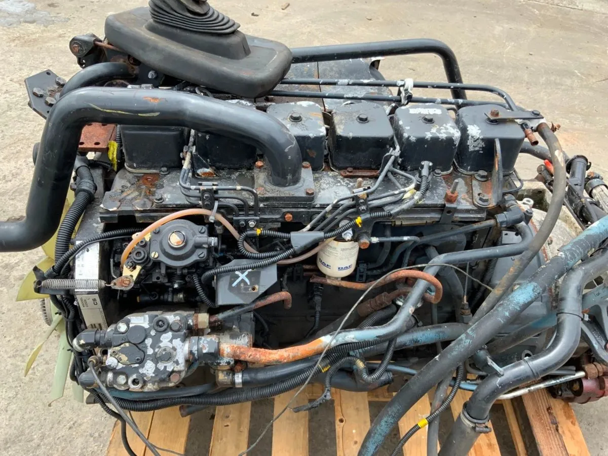 DAF BT6 / CS 107 ENGINE / ZF S5-42 GEARBOX. - Image 3
