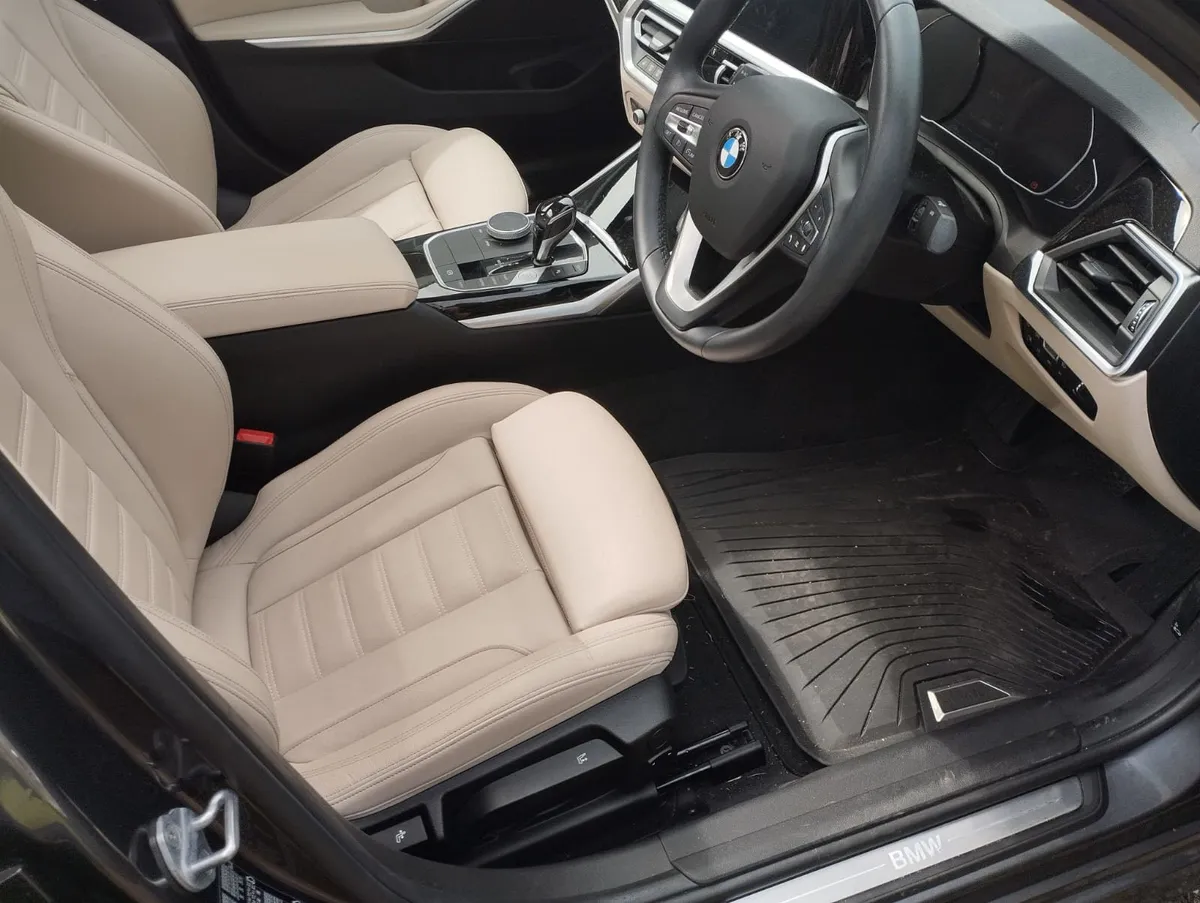 BMW 318 Sport Diesel  Auto only 18K, Miles, - Image 4