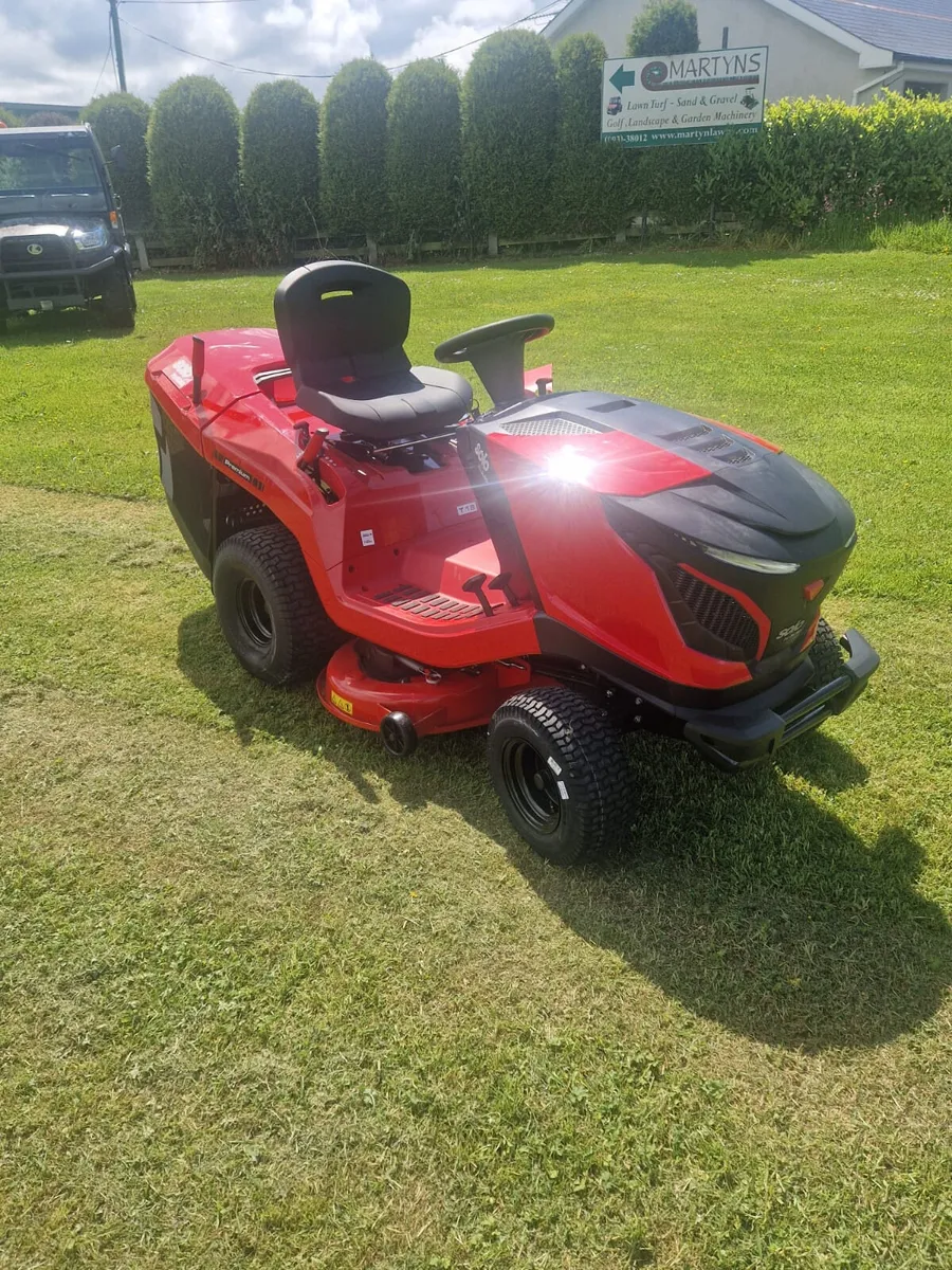 solo® by AL-KO petrol lawn tractor T 18-105.4 HD V - Image 1