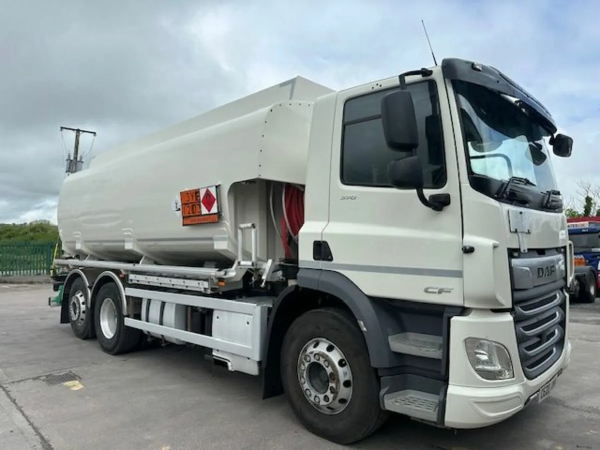 DAF 2020 Oil Tanker - Image 1