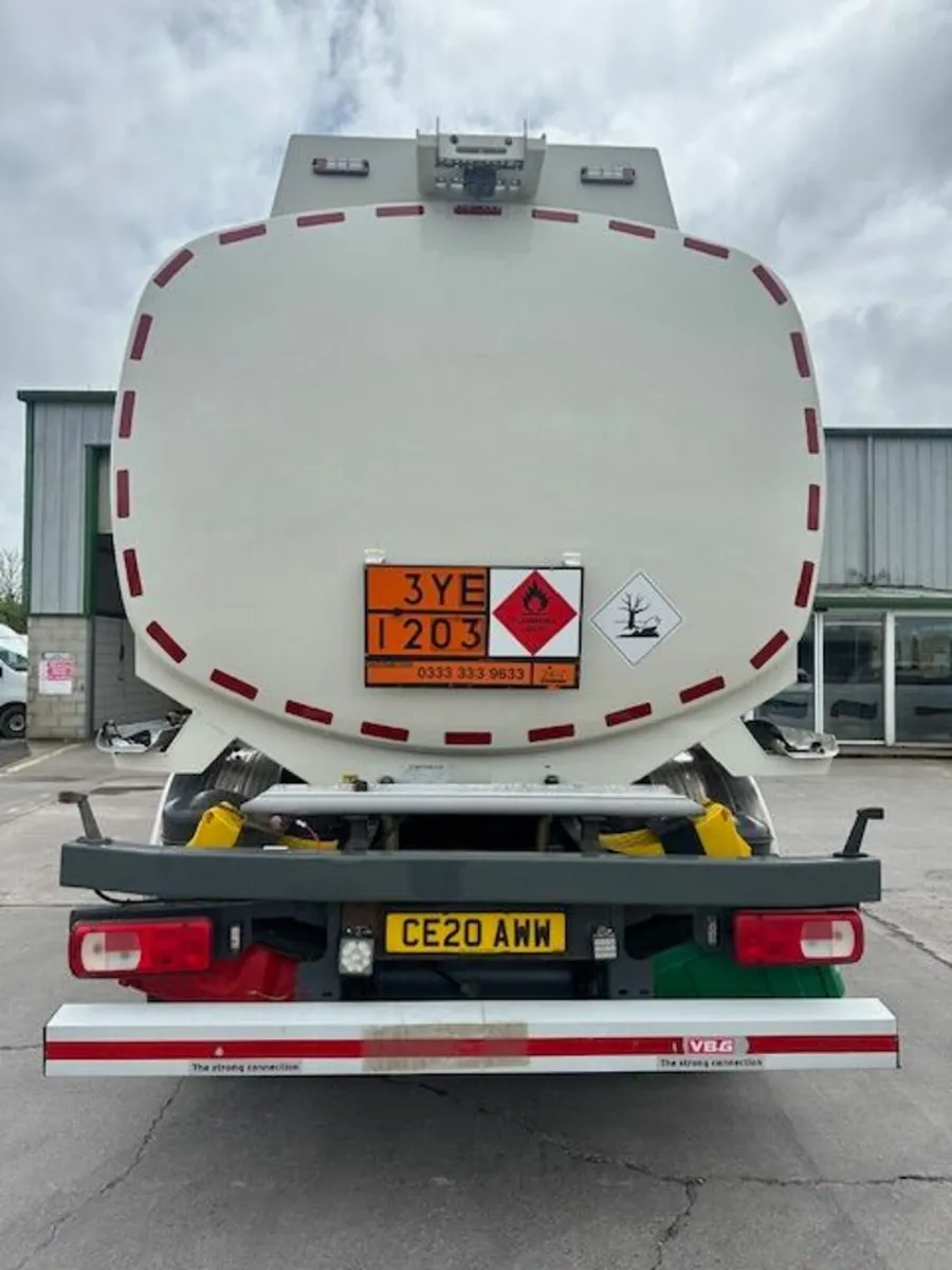 DAF 2020 Oil Tanker - Image 2