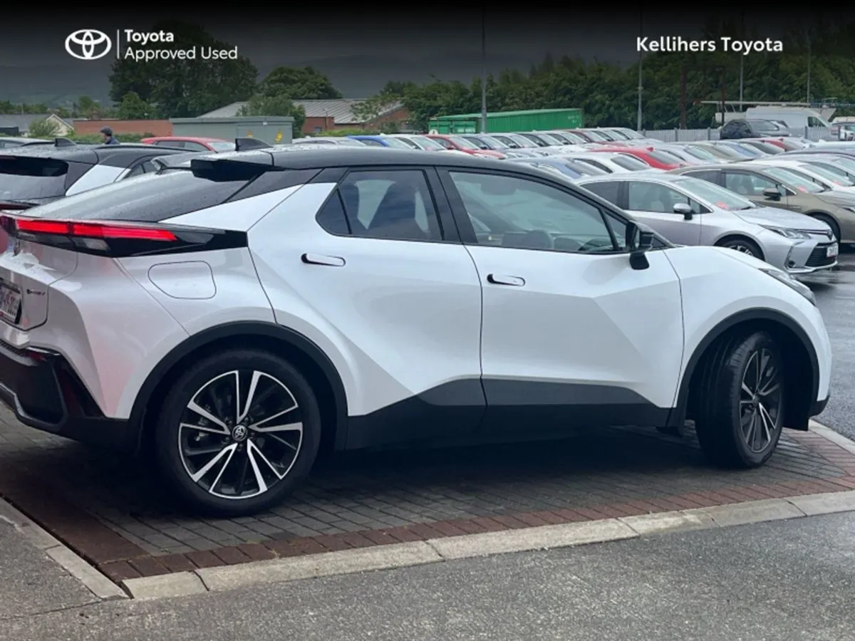 Toyota C-HR CHR SOL Phev  Accessorised - Image 2