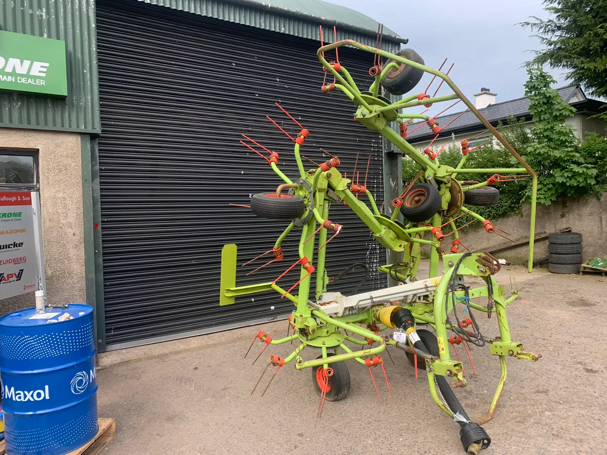 Claas Volto 770 Tedder - Image 2