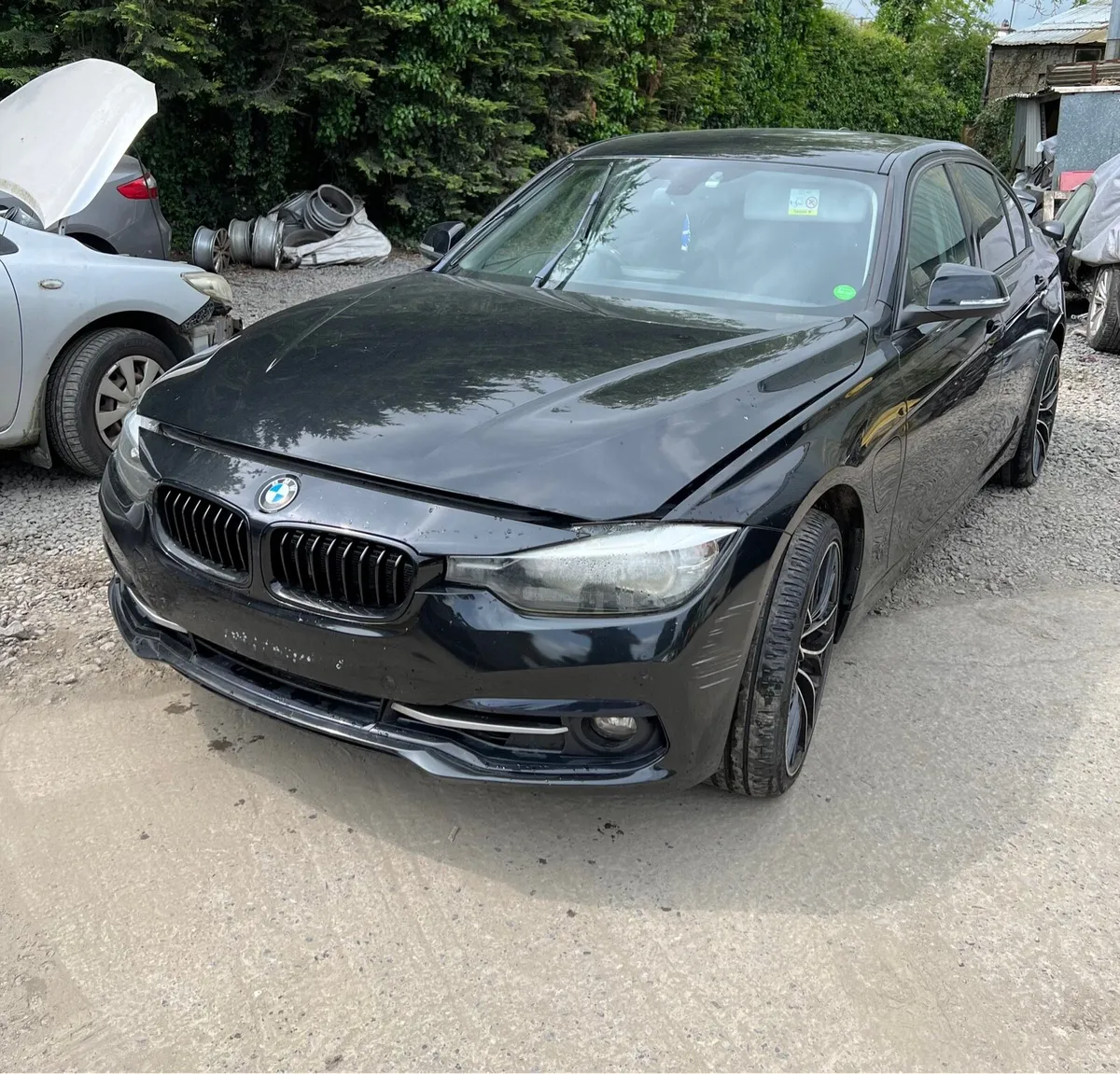 Breaking bmw 330e f30 2016 475 3 series petrol - Image 1