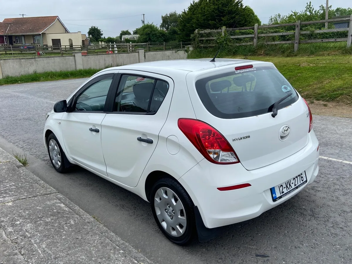 Hyundai i20 2012 PERFECT STARTER CAR - Image 3