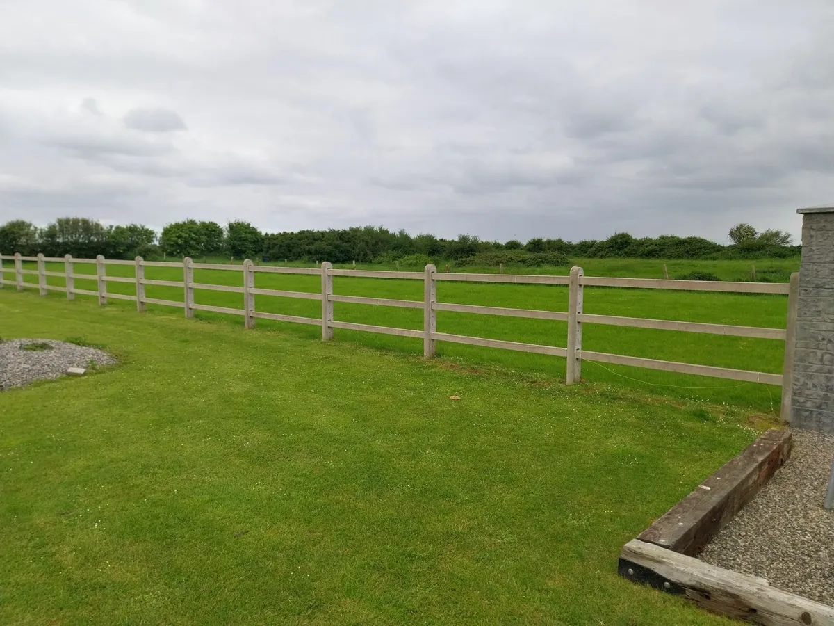 Concrete fencing - Image 1