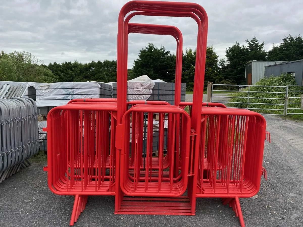 FENCING AND CROWD CONTROL BARRIERS AT TOOLMAN.IE - Image 4