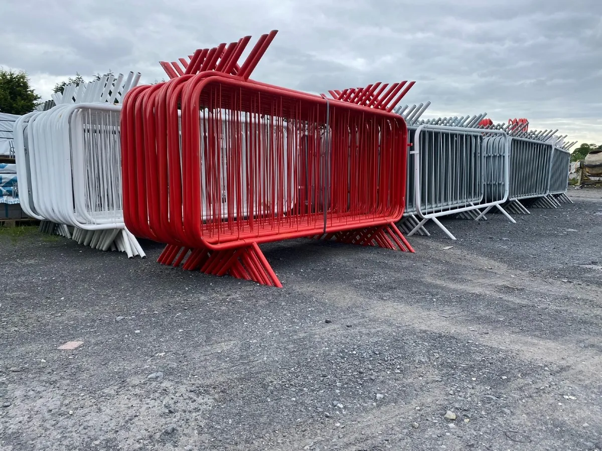 FENCING AND CROWD CONTROL BARRIERS AT TOOLMAN.IE - Image 3