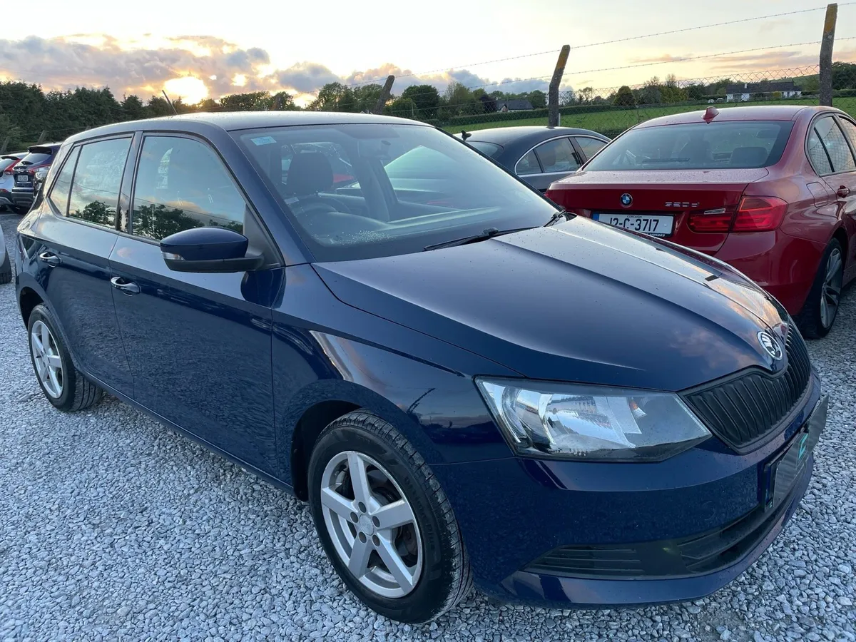 Skoda Fabia 1.0 MPI - Image 2