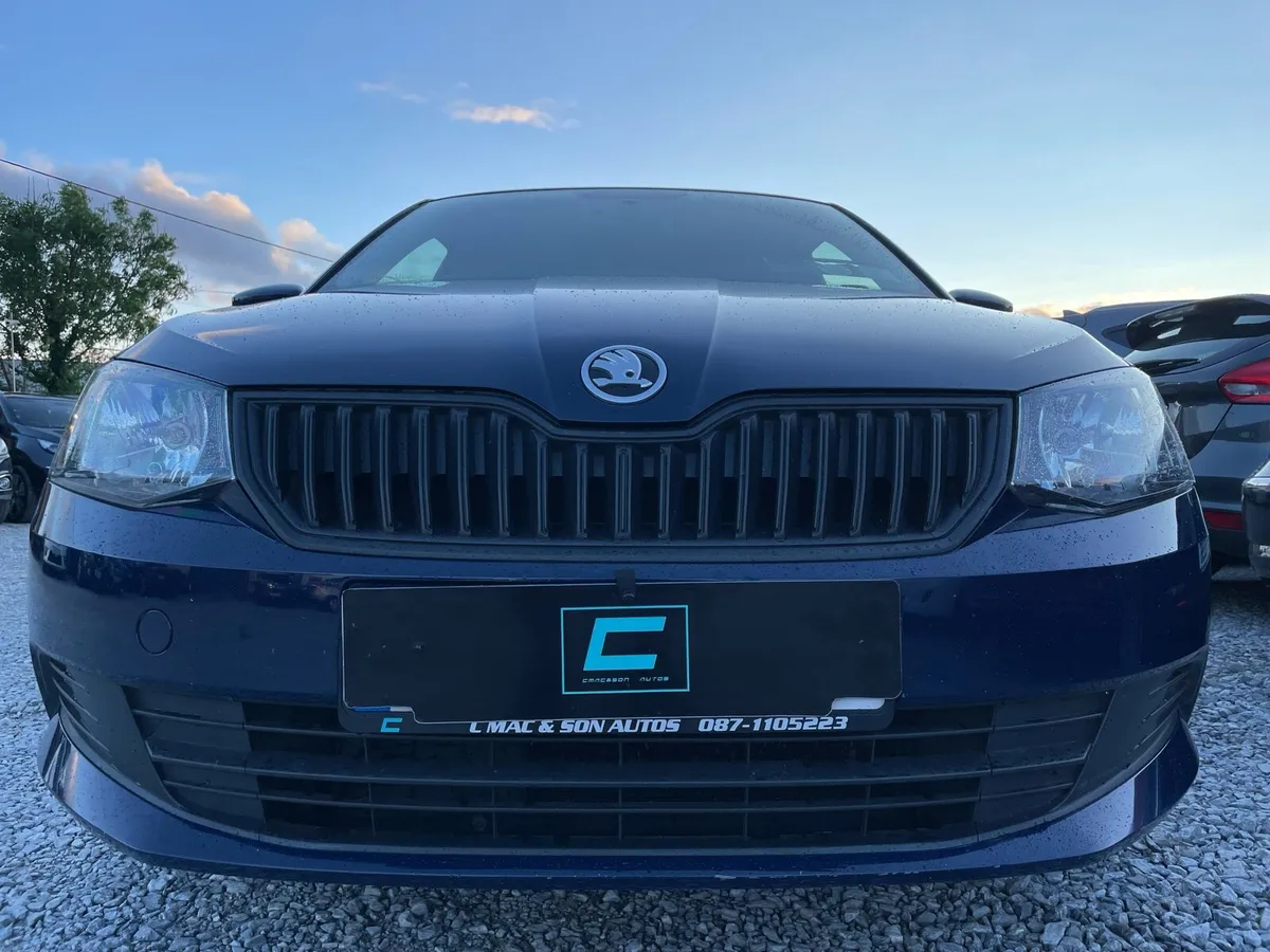 Skoda Fabia 1.0 MPI - Image 4