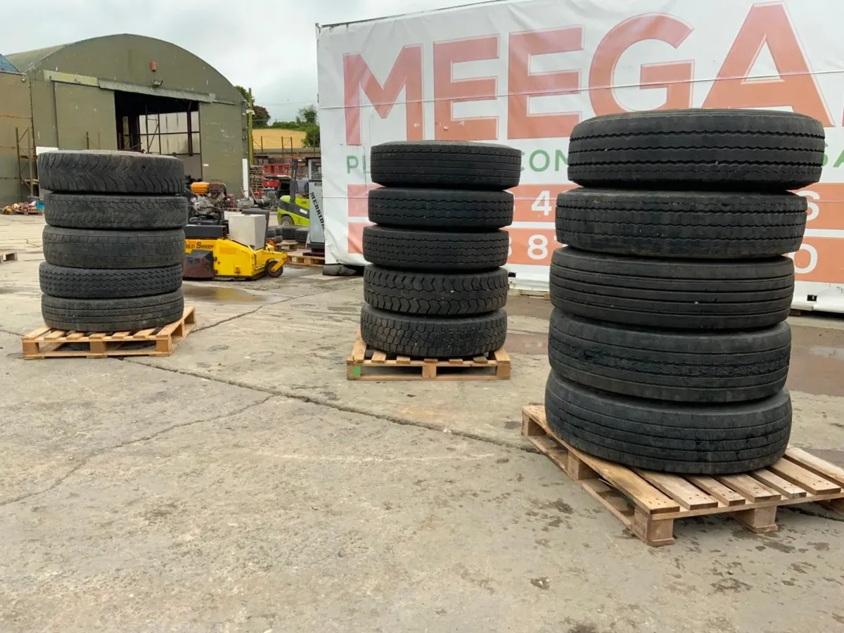PART WORN / USED TRUCK RIMS & TYRES.22.5. - Image 3