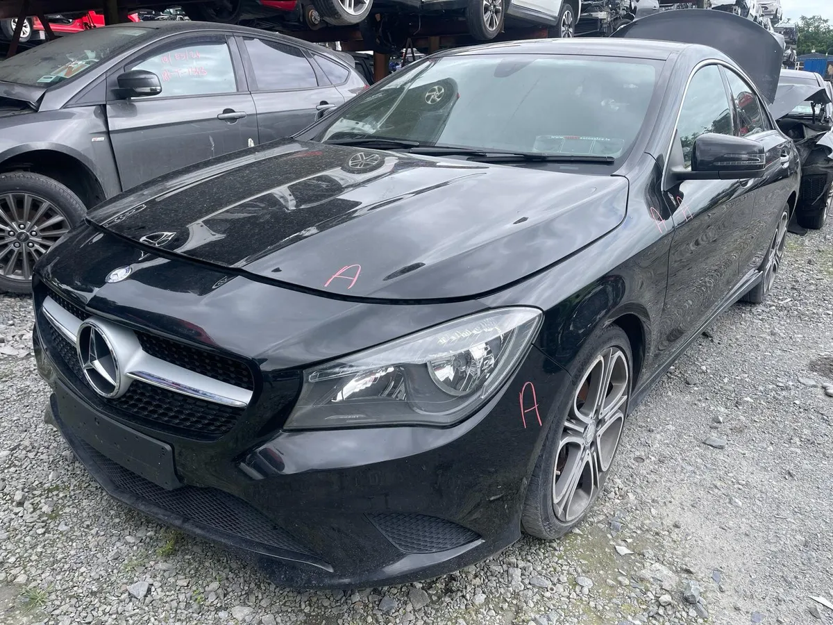 2015 MERCEDES CLA 200 For Breaking/Dismantling - Image 1