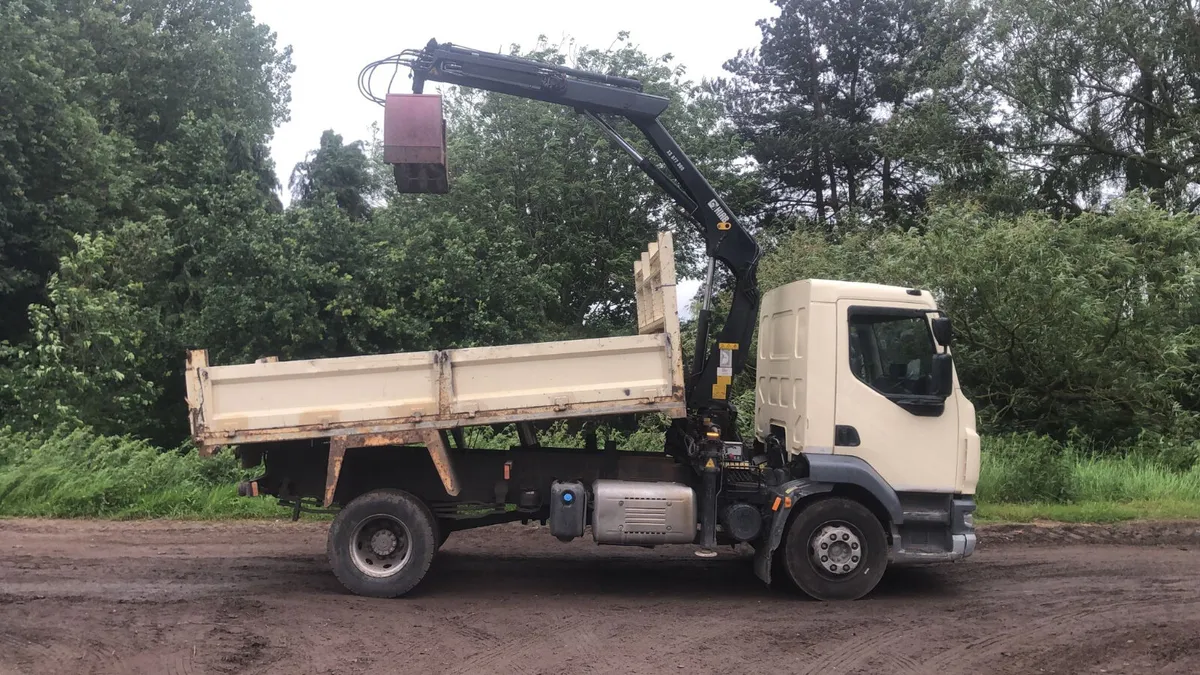 2014 Daf 55/180 16Ton gross tipper grab - Image 1